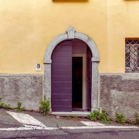 & Mountain Comfortable